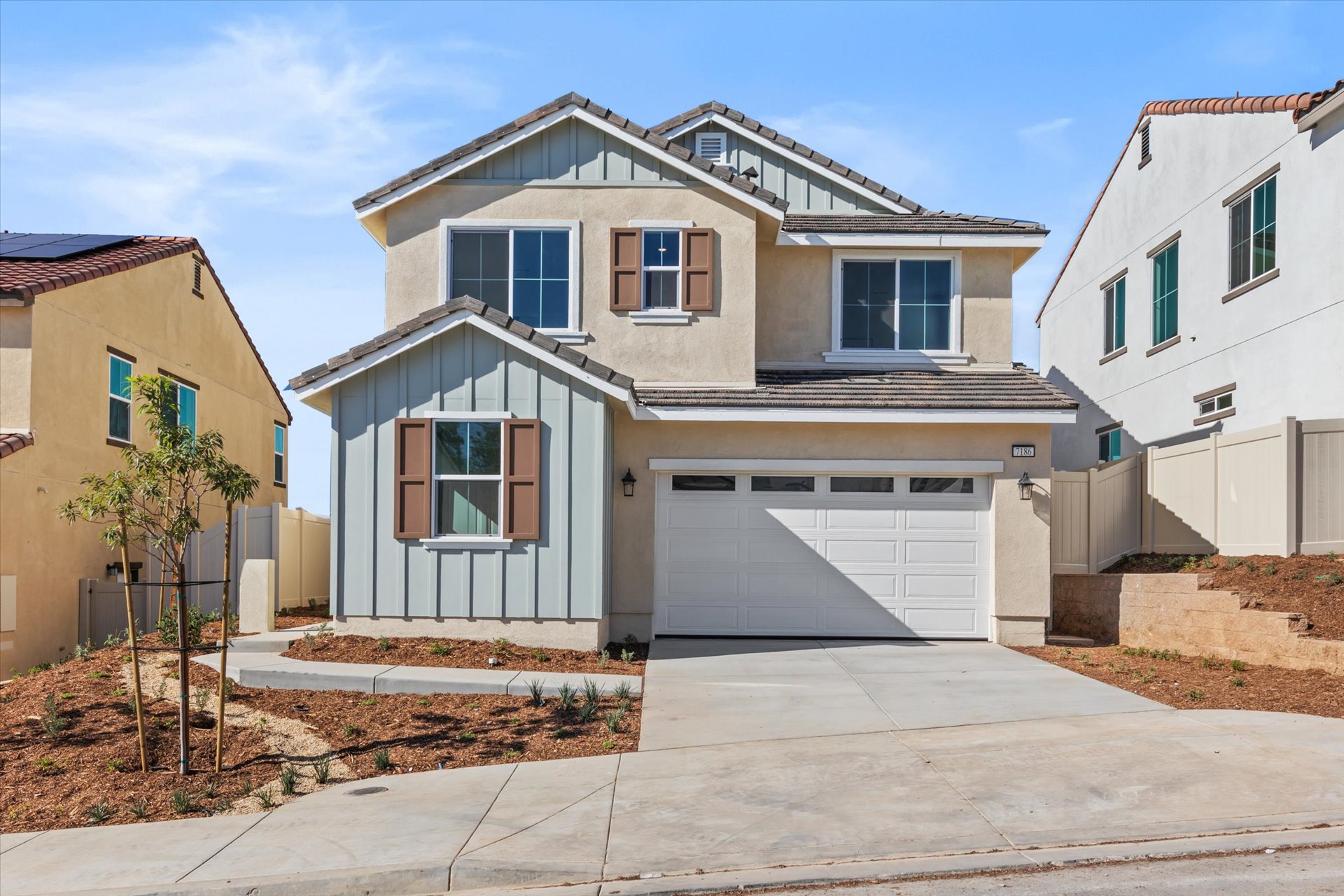 0021 7186 Paul Green Drive