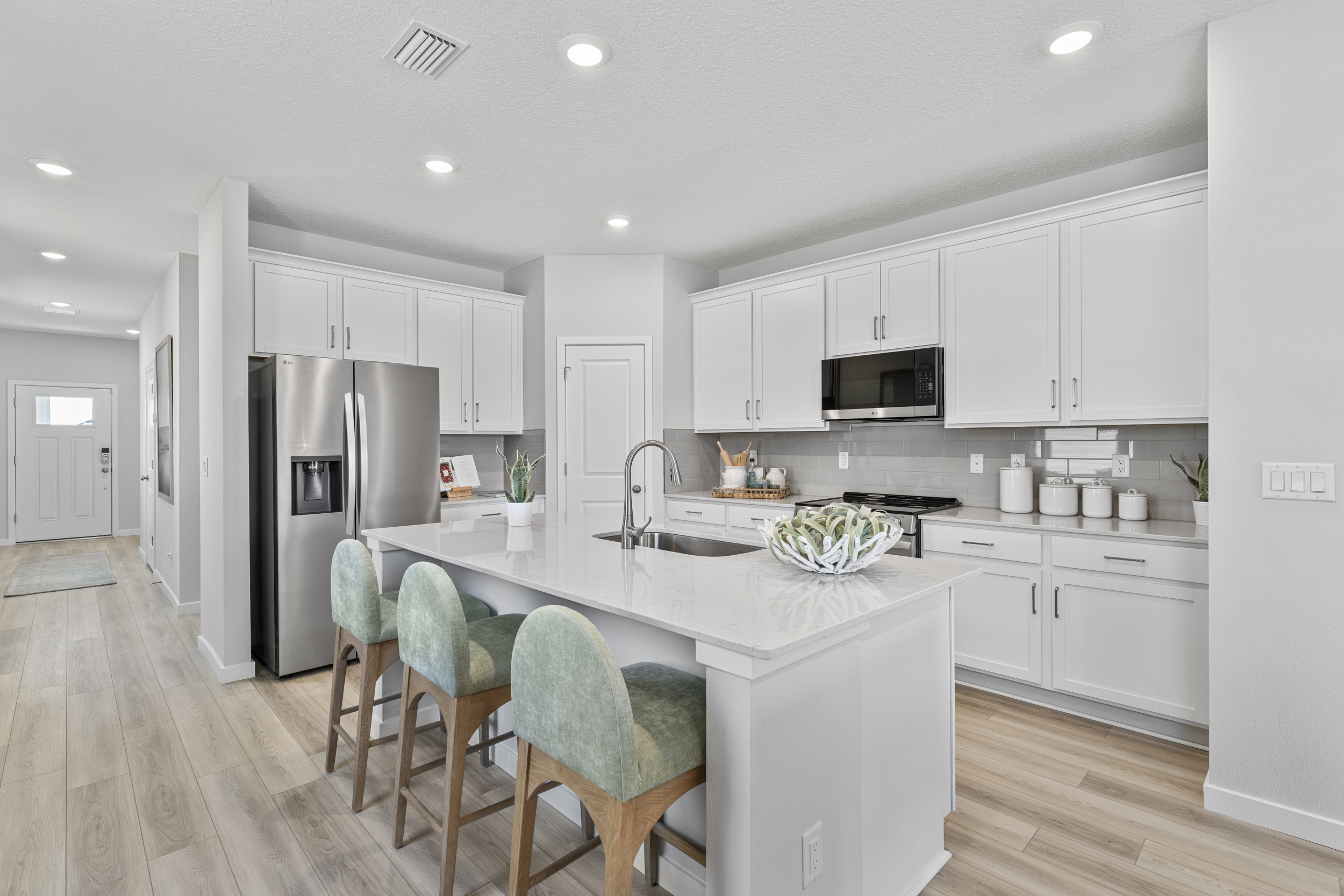 Laurel II Floor Plan Chef's Kitchen with Island at The Preserve at Camden Woods